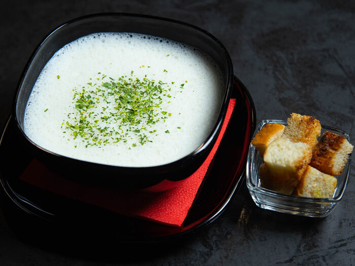 Сырный крем-суп с гренками