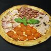 Фото к позиции меню Пицца Четыре сезона (традиционное тесто)