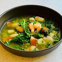 Овощной суп минестроне