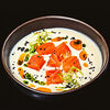 Фото к позиции меню Крем-суп из цветной капусты с лососем