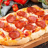 Фото к позиции меню Римская пицца Пепперони