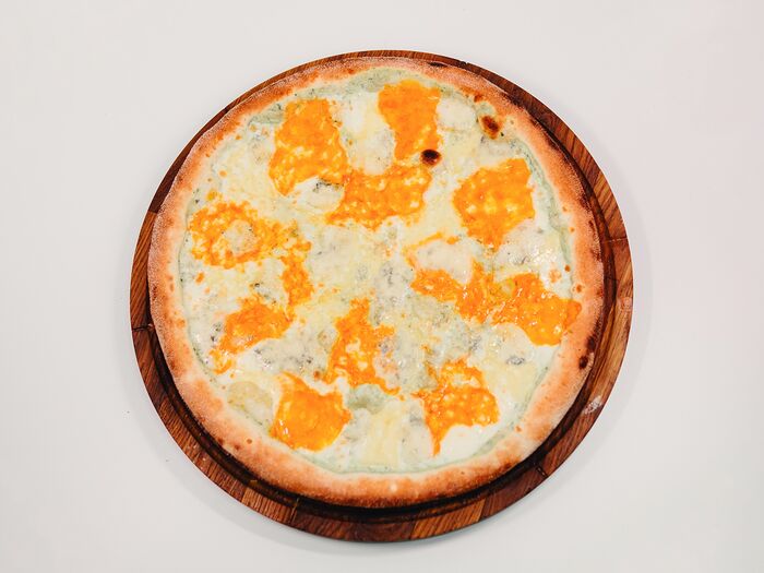 Пицца Четыре сыра с Горгонзолой