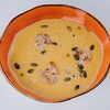 Фото к позиции меню Тыквенный крем-суп с креветками