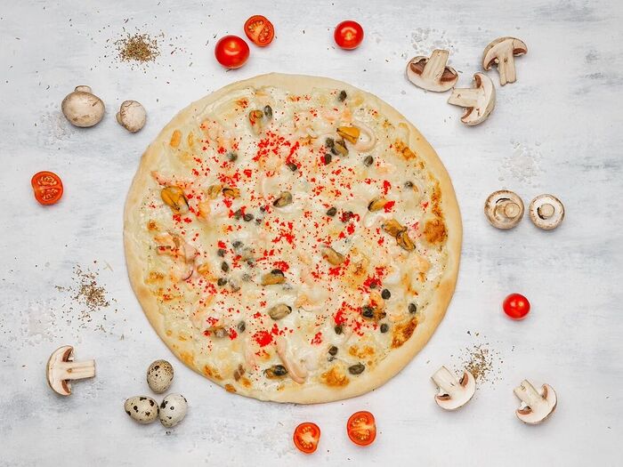 3 Пиццы 4 сыра камеди. World pizza Ставрополь. Сальса Ставрополь пиццерия.