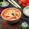 Фото к позиции меню Суп Том Ям Кунг с шестью креветками