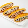 Фото к позиции меню Сэндвич с креветкой темпура Наруто пай
