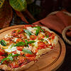 Фото к позиции меню Римская пицца маргарита