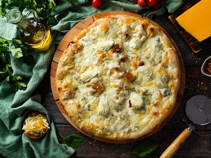 Римская пицца Четыре сыра 38 см