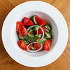Фото к позиции меню Салат из свежих овощей с кахетинским маслом