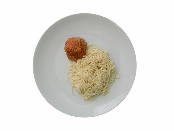 Ежик мясной со спагетти