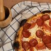 Фото к позиции меню Неаполитанская пицца Сальчича Пепперони