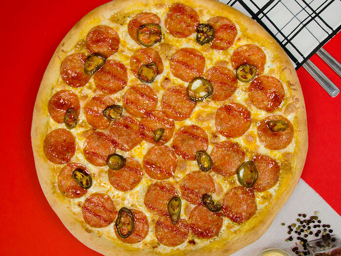 Пицца Пепперони и халапеньо 40 см