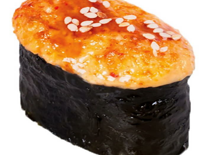 Запеченный суши с лососем