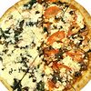 Фото к позиции меню Пицца большая колоритная (2 вкуса)