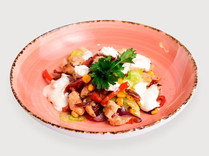 Фахита-салат с куриной грудкой