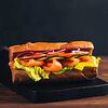 Фото к позиции меню Сэндвич с лососем и сырным муссом