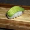Фото к позиции меню Суши с авокадо