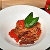 Фото к позиции меню Спагетти с запеченным перцем и вялеными томатами