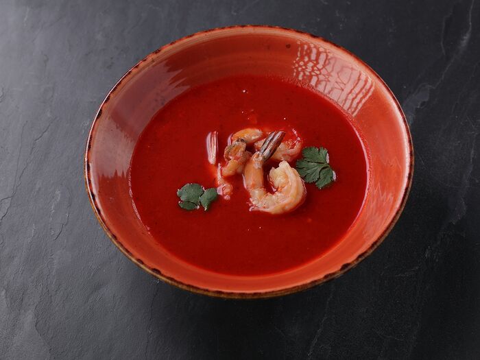 Суп томатный с креветками
