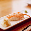 Фото к позиции меню Суши Креветка с рисом, заправленным бальзамическим уксусом