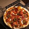 Фото к позиции меню Пицца Пепперони с томатами и халапеньо