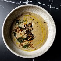Грибной крем-суп из четырех видов грибов