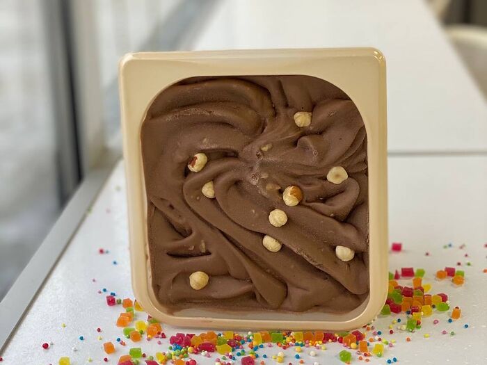 Мороженое Лесной орех в молочном шоколаде в мини-ванне