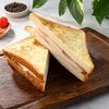 Фото к позиции меню Французский тост с ветчиной и сыром