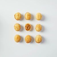 Орешки с варёной сгущенкой и арахисом