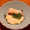 Фото к позиции меню Филе судака в хрустящей панировке со сливочно-цитрусовым соусом и картофельным пюре