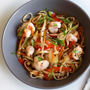 Wok с креветками