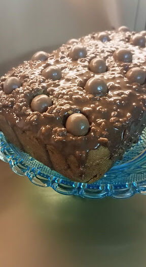 Atomium cake