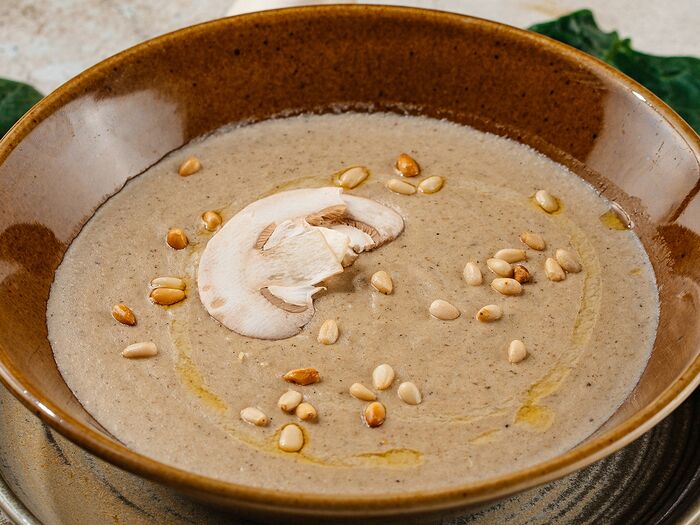 Сливочный крем-суп из шампиньонов