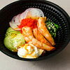 Фото к позиции меню Поке с креветками, рисом, сливочным сыром и кисло-сладким соусом