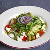 Фото к позиции меню Большой овощной салат с сыром фета