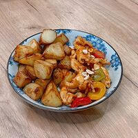 Цыпленок Гунбао с картофелем