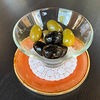 Фото к позиции меню Маслины и оливки с орегано