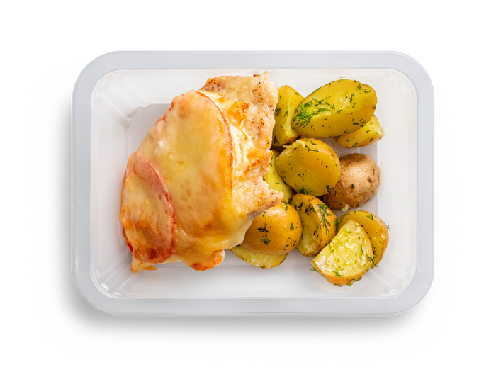 Курица по-французски с картофелем с маслом и укропом