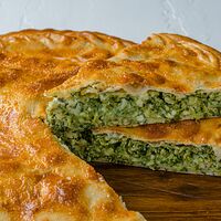 Большой дагестанский пирог зелень и творог