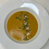 Фото к позиции меню Тыквенный крем-суп с креветками