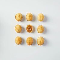 Орешки с вареной сгущенкой и арахисом