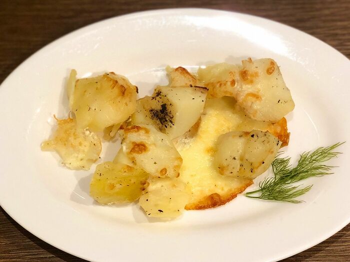 Картофель, запечённый с сыром