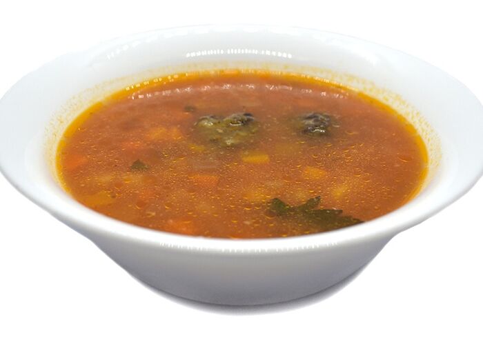 Томатный суп с нутом и фрикадельками