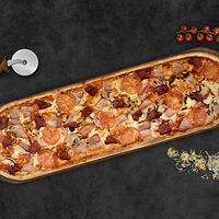 Метровая пицца Мясное ассорти
