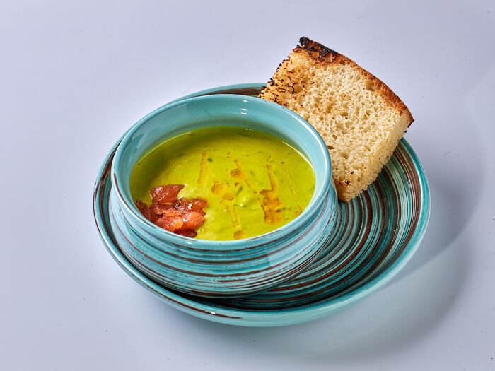 Крем-суп с зеленым горошком