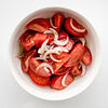 Фото к позиции меню Салат из сладких помидоров с красным луком