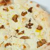 Фото к позиции меню Пицца Тартуфо с белыми грибами