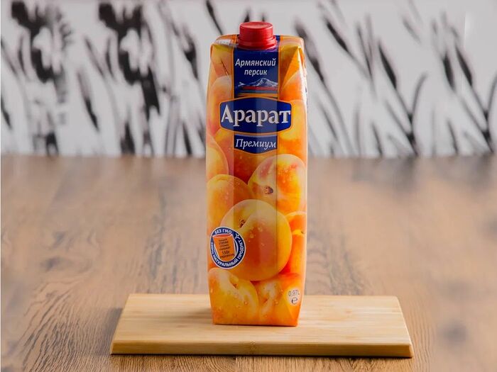 Персиковый нектар с мякотью Ararat Premium