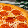 Фото к позиции меню Большая пицца Пепперони