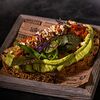 Фото к позиции меню Брускетта с гуакамоле и печеными овощами